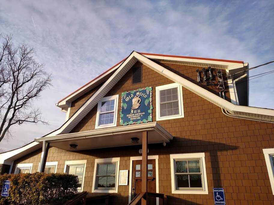 Gilded Sign – Old Stein Inn