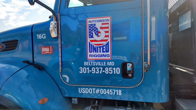 Truck Lettering – Hutchinson United Rigging