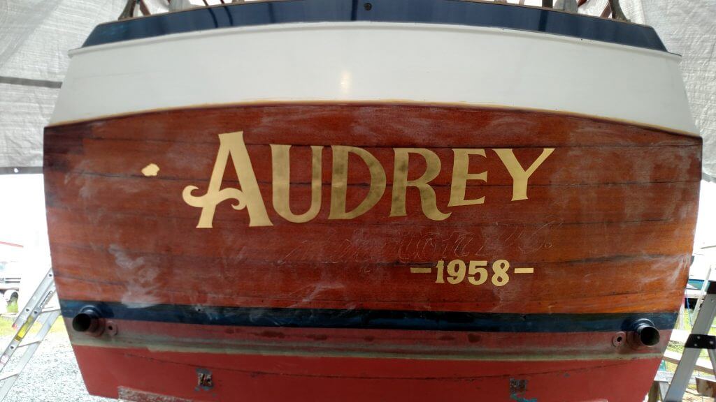Gold Leaf Yacht Lettering - Audrey