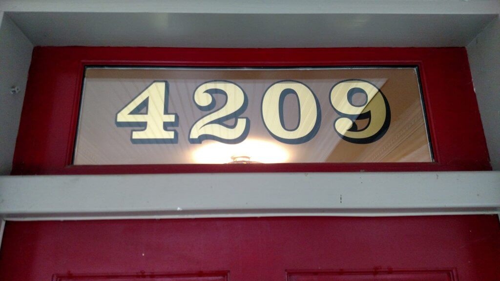 gold house numbers