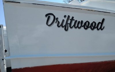 Fishing Boat Names – This Driftwood Looks Good!