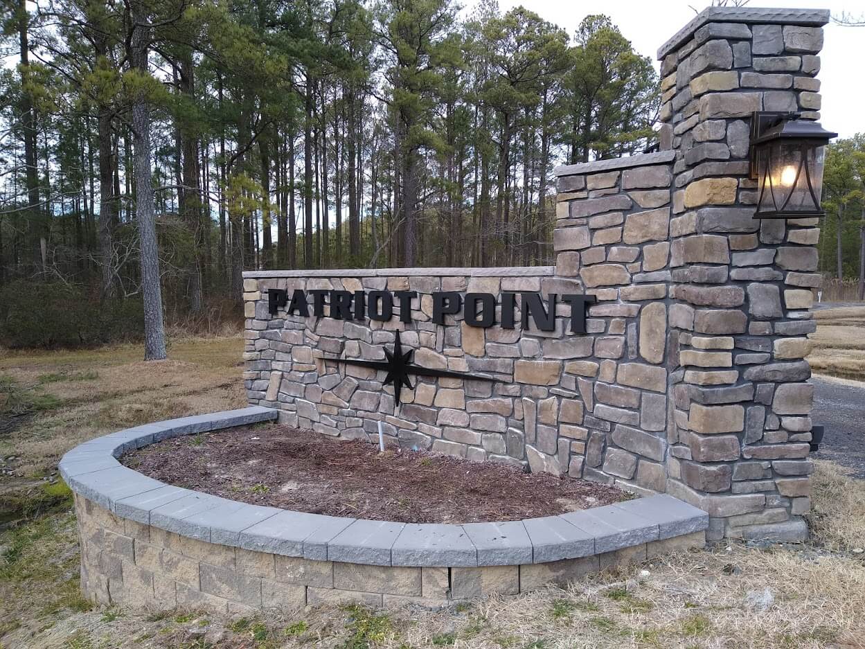 Patriot Point Entrance Signs, 3D Letters on a Stone Wall.