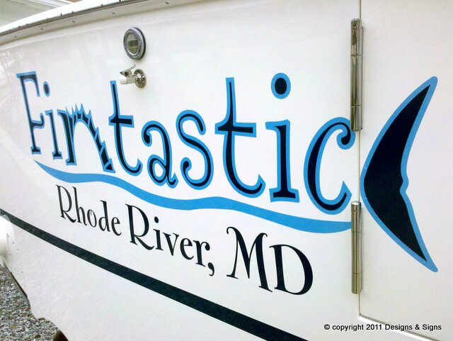 Fintastic fishing boat name in Avery vinyl at Casa Rio Marina, Edgewater